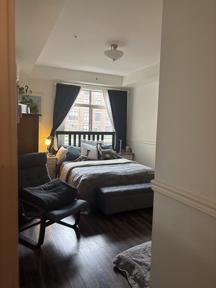 8218 207A St - Photo 4 of 16