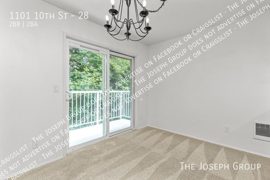 1101 10th St #28 - Photo 6 of 35