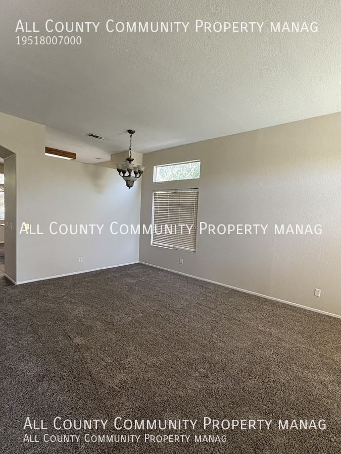 39862 De Vendome Ct - Photo 6 of 45