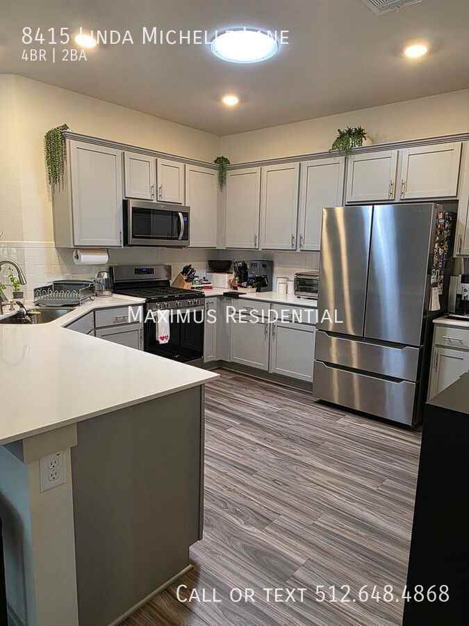 8415 Linda Michelle Ln - Photo 3 of 27