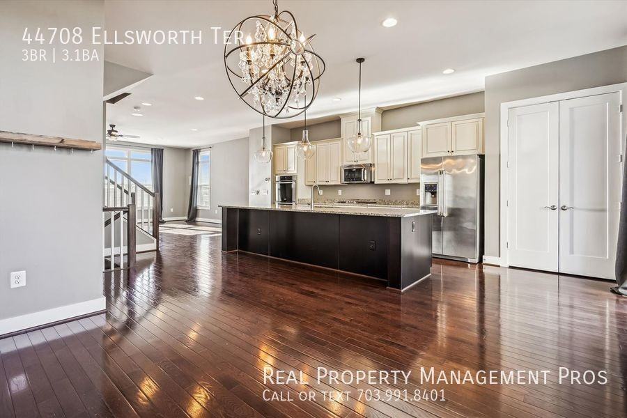 44708 Ellsworth Ter - Photo 4 of 40