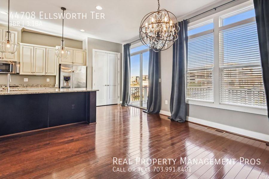 44708 Ellsworth Ter - Photo 5 of 40