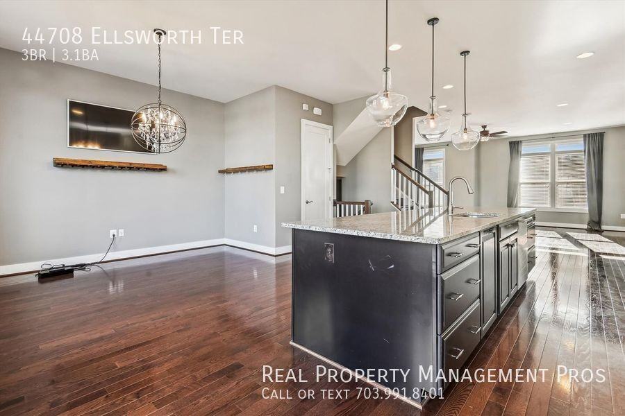 44708 Ellsworth Ter - Photo 7 of 40