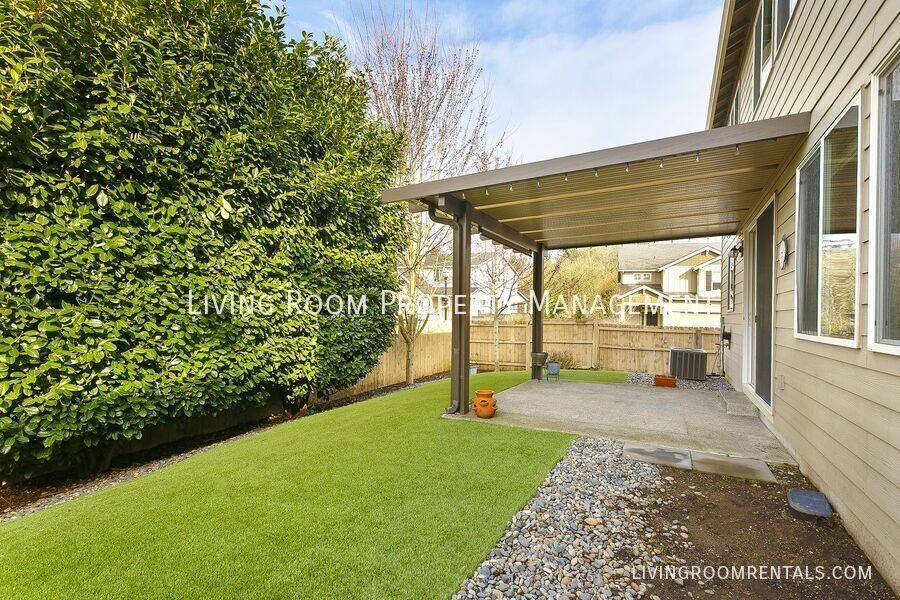 10108 Ne 139th Ave - Photo 3 of 21