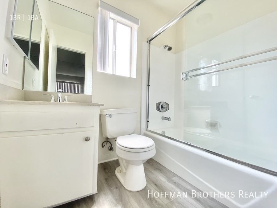 1827 Butler Ave #4 - Photo 7 of 10