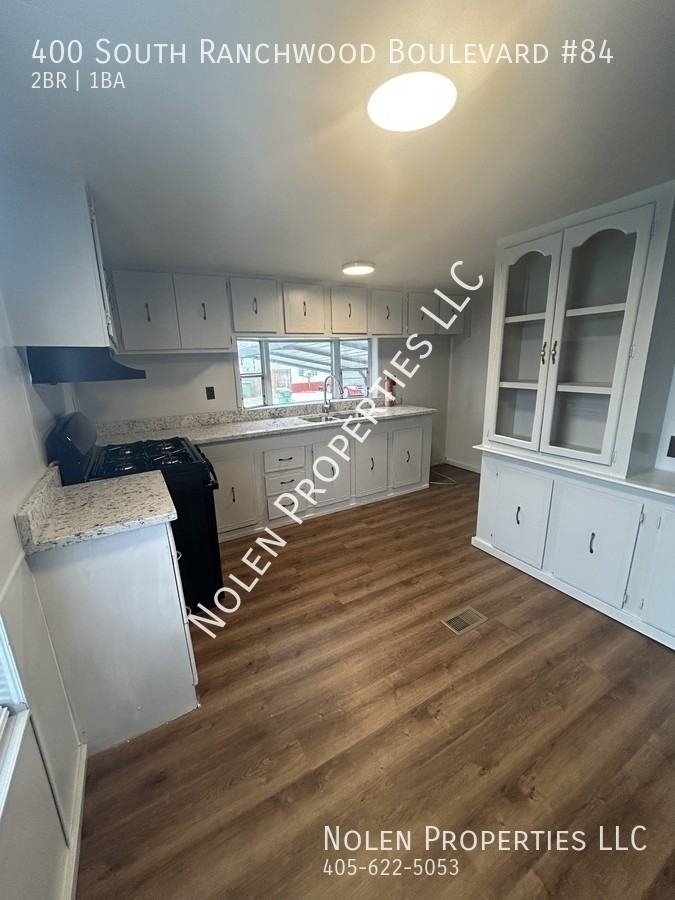 400 S Ranchwood Blvd #84