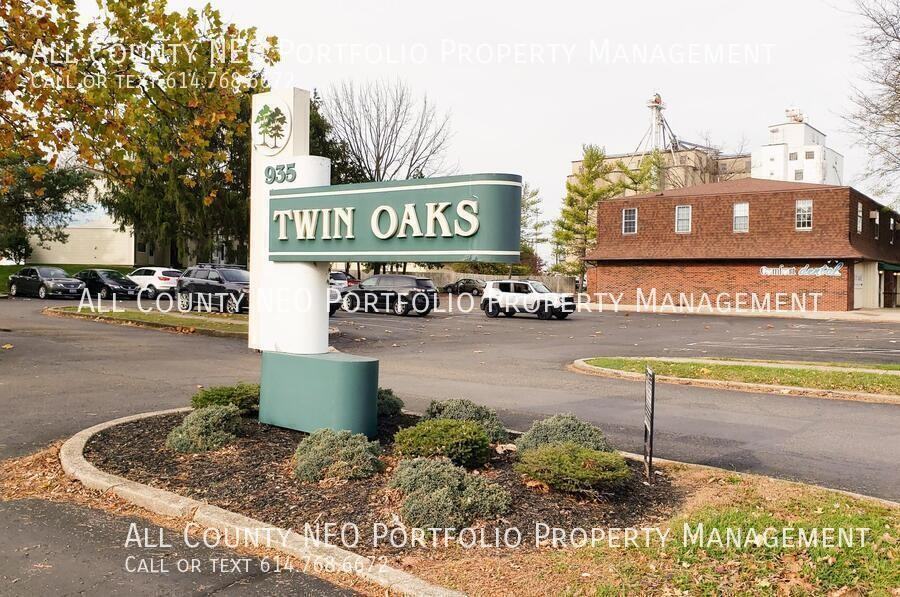 915 S Court St #55 - Photo 2 of 14