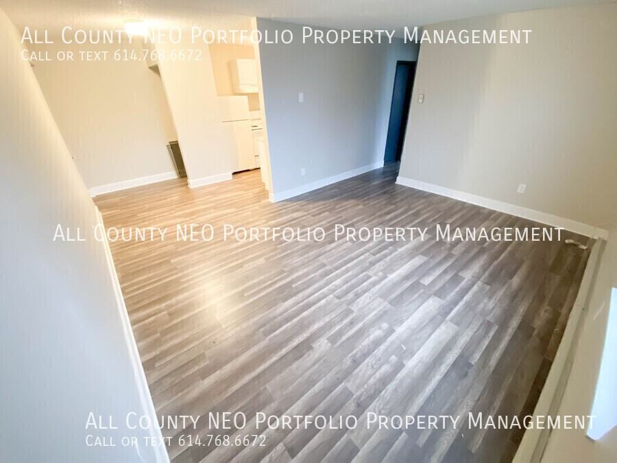 915 S Court St #55 - Photo 3 of 14