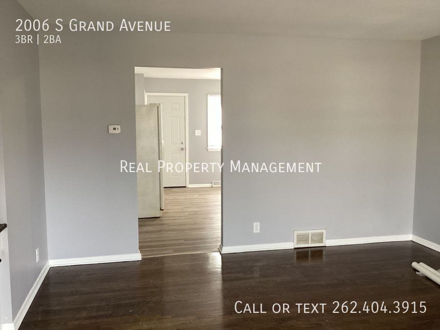 2006 S Grand Ave - Photo 3 of 21