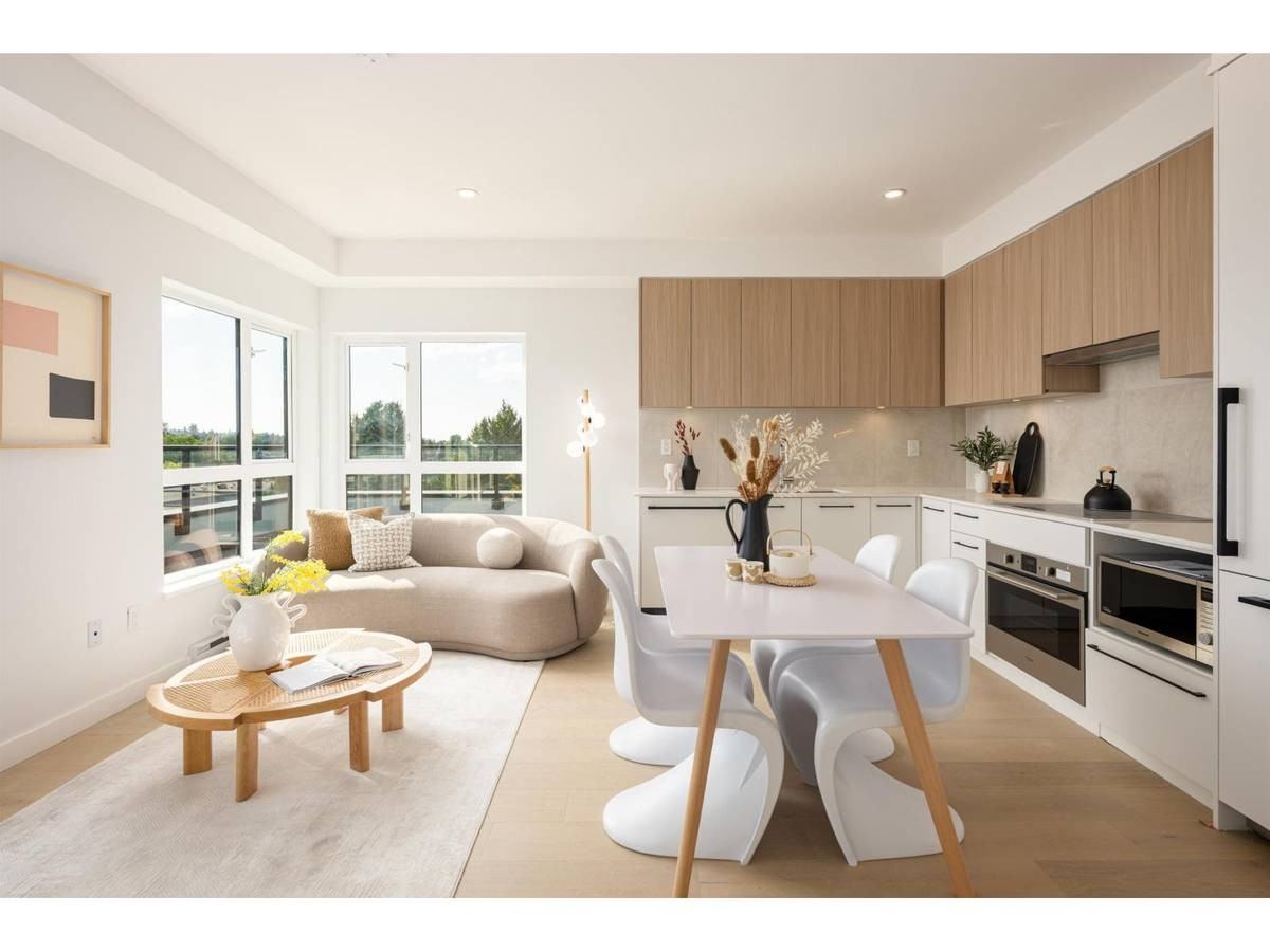 5398 207 Street - Photo 6 of 11