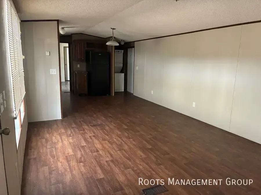 387 Webster Rd #164 - Photo 4 of 19