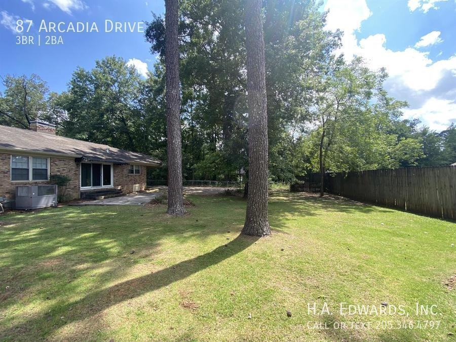 87 Arcadia Dr - Photo 3 of 38