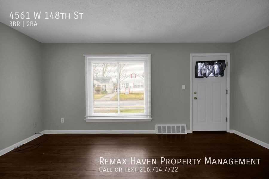 4561 W 148th St - Photo 3 of 29