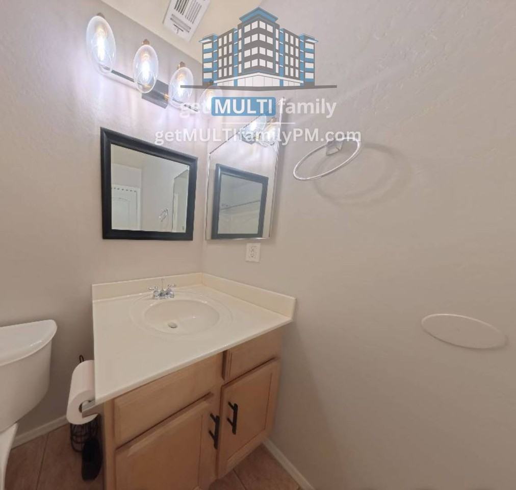 4186 E Jasper Dr - Photo 4 of 30