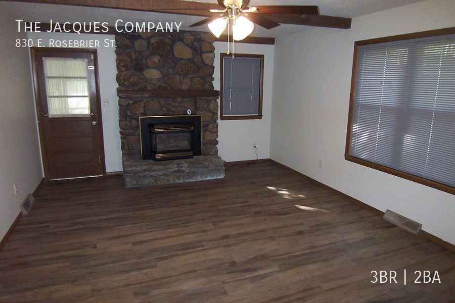 830 E Rosebrier St - Photo 4 of 13