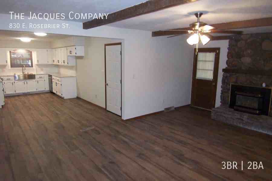 830 E Rosebrier St - Photo 5 of 13