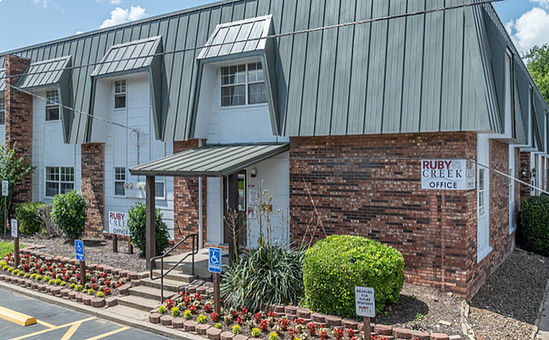 Ruby on the Creek Apartments - Photo 5 of 50