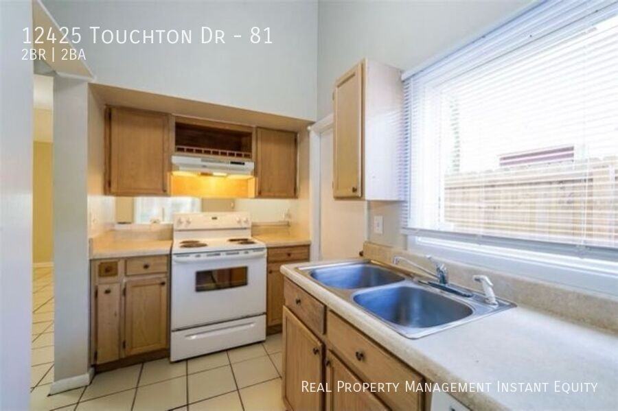 12425 Touchton Dr #81 - Photo 4 of 19