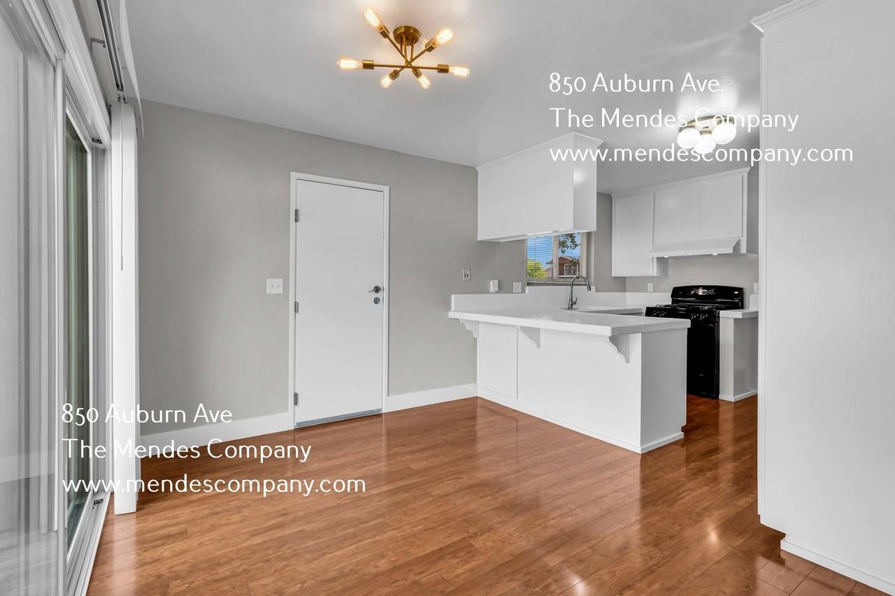 850 Auburn Ave - Photo 4 of 14