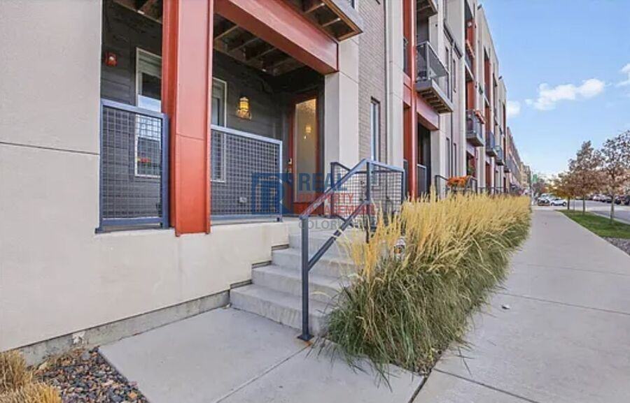 7040 W Alaska Dr - Photo 2 of 25