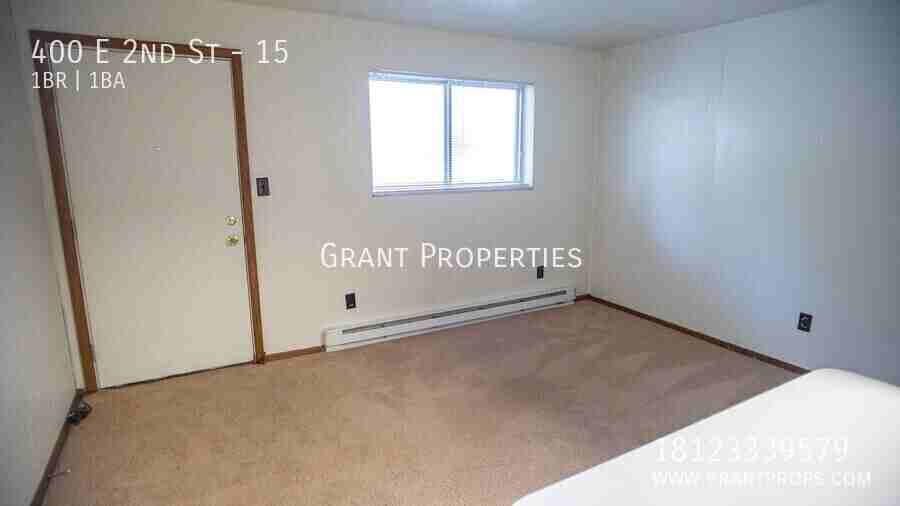 400 E 2nd St #15 - Photo 5 of 15