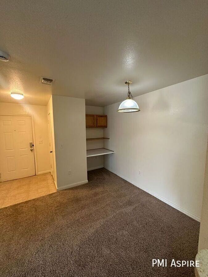 1221 Wrent CT #4-203 - Photo 4 of 12