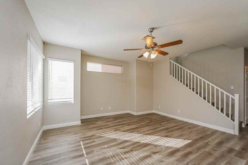 7018 Salt Marsh Ct - Photo 5 of 20