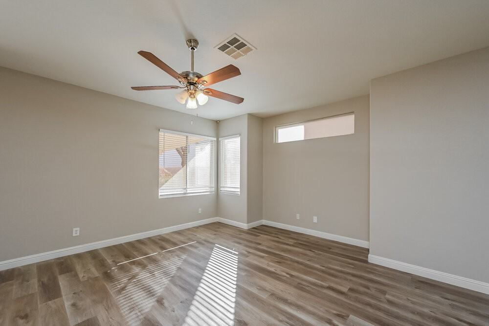 7018 Salt Marsh Ct - Photo 6 of 20