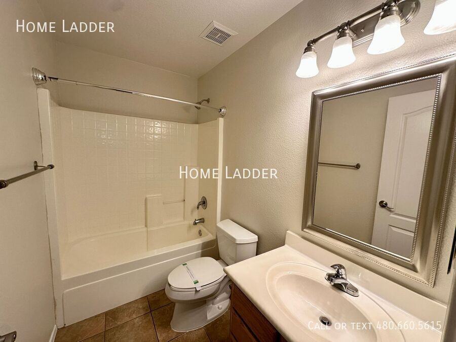 1028 S Roca St - Photo 7 of 22