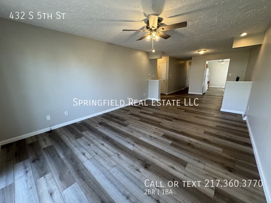 432 S 5th St - Photo 3 of 14