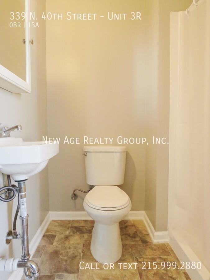 339 N 40th St #3R - Photo 7 of 7