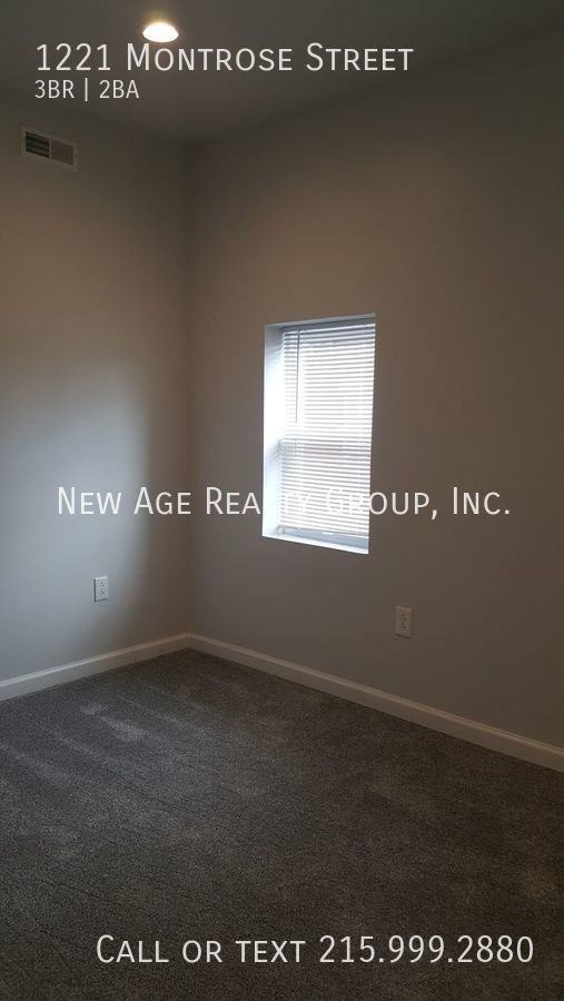 1221 Montrose St - Photo 7 of 11