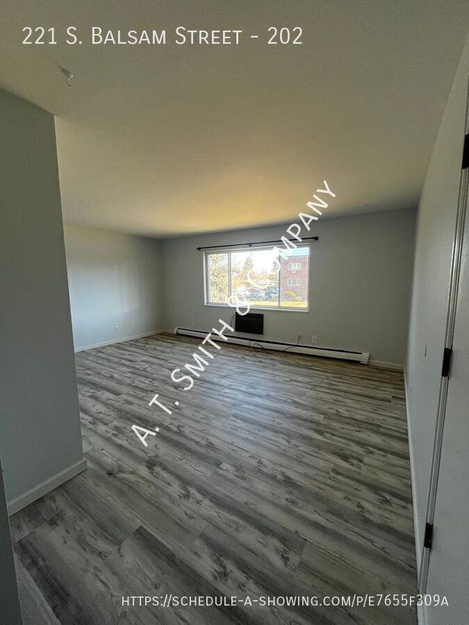 221 S Balsam St #202 - Photo 3 of 15