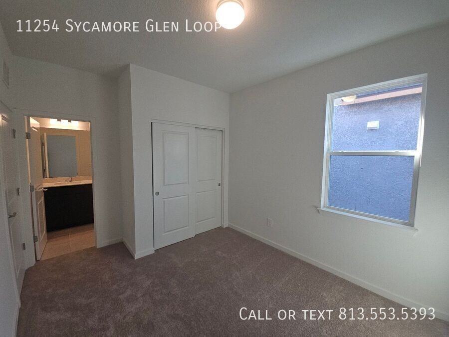 11254 Sycamore Glen Loop - Photo 6 of 50