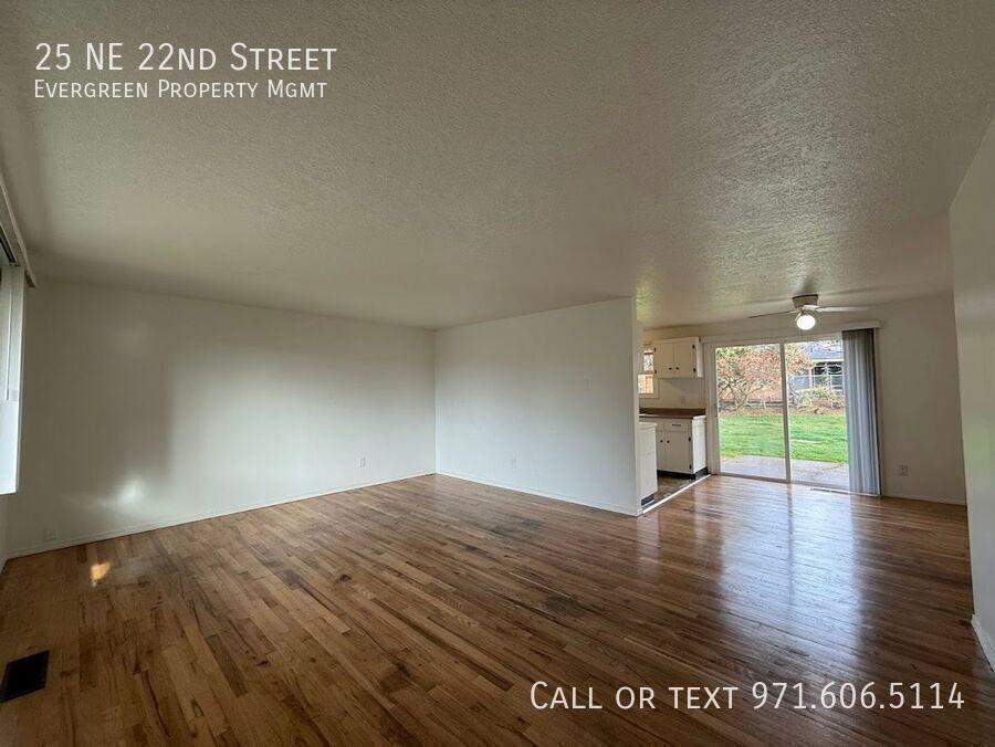 25 Ne 22nd St - Photo 4 of 28