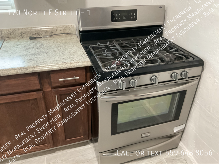 170 N F St #1 - Photo 3 of 5