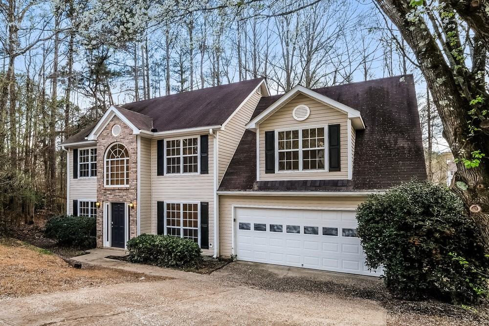 865 Simon Ive Dr - Photo 4 of 17