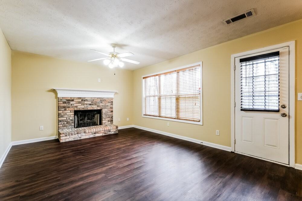 865 Simon Ive Dr - Photo 5 of 17