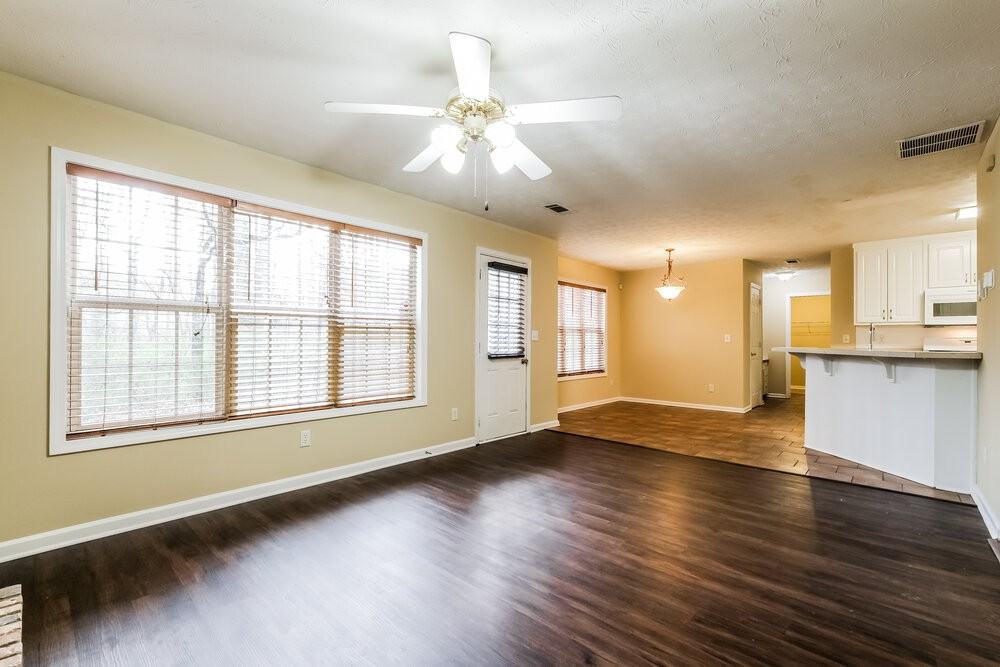 865 Simon Ive Dr - Photo 6 of 17