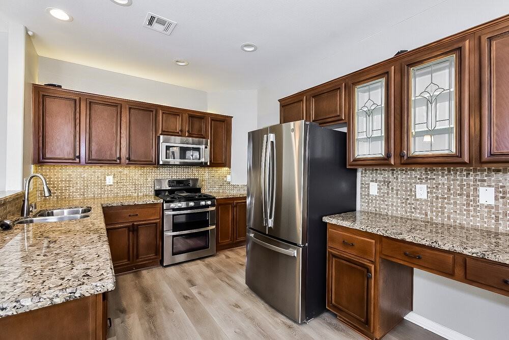 3232 Paragon Pointe St - Photo 7 of 17