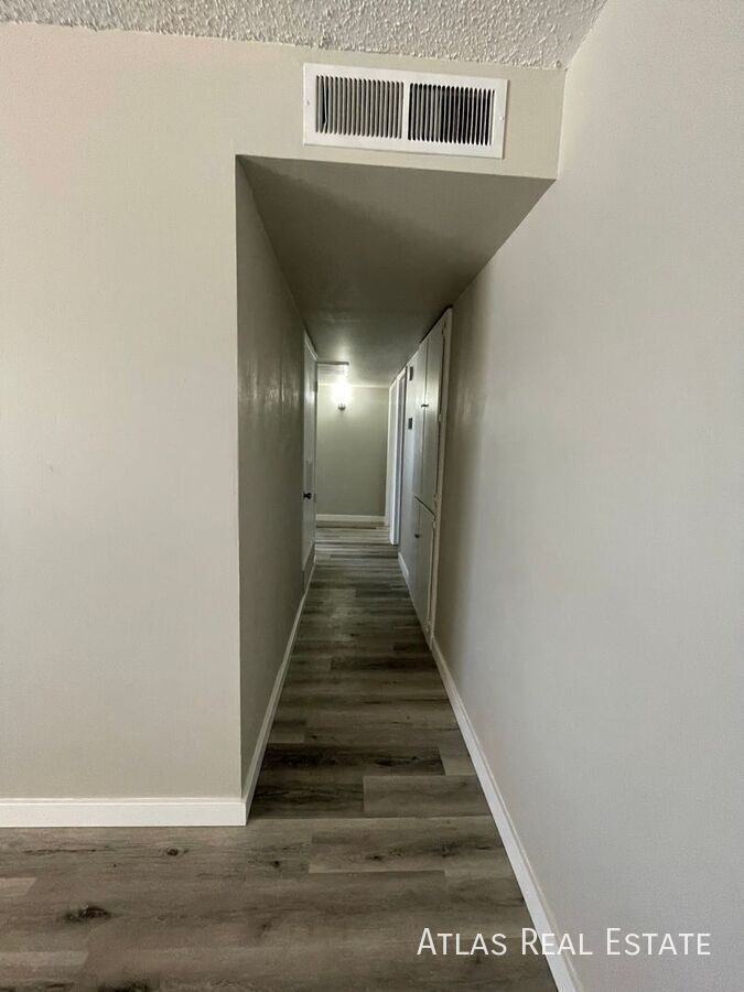 13641 N 36th St - Photo 7 of 20