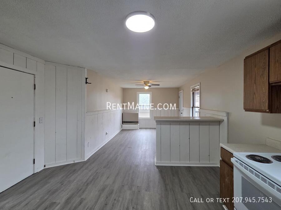 132 Spring St #5 - Photo 3 of 9