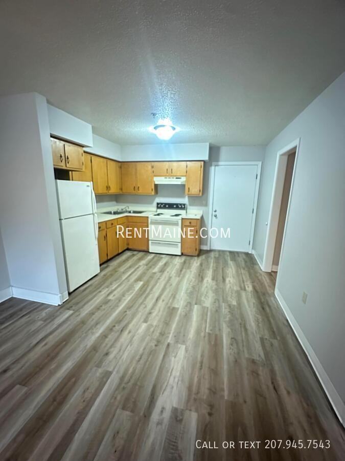 46 Baker St #5 - Photo 2 of 13