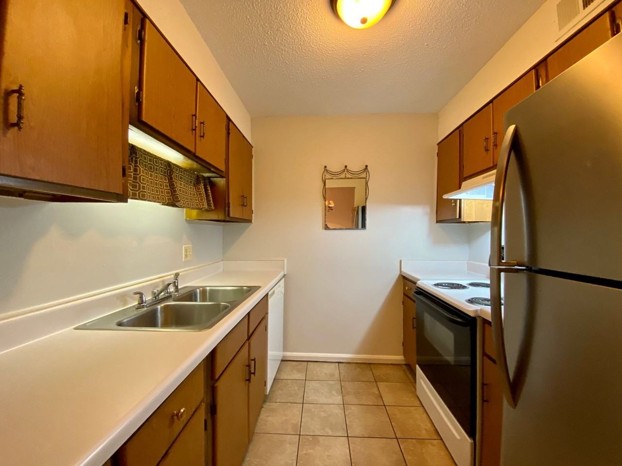 3840 Overbrook Dr #27 - Photo 7 of 12