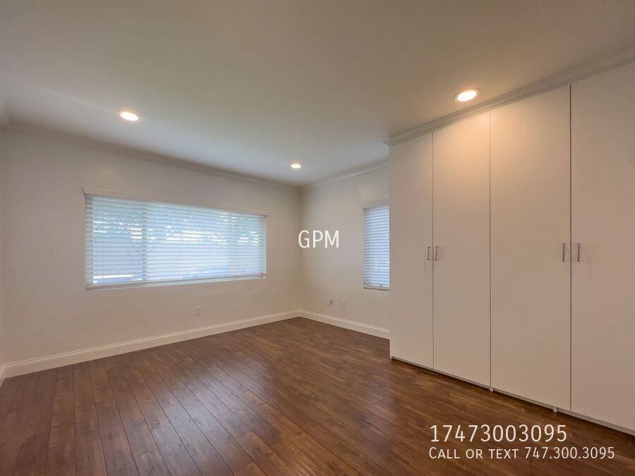 917 Monterey Rd - Photo 7 of 19