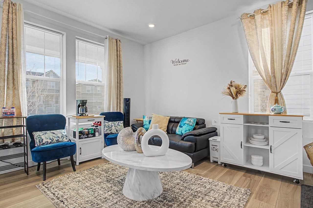 24755 E Evans Dr #1 - Photo 4 of 20