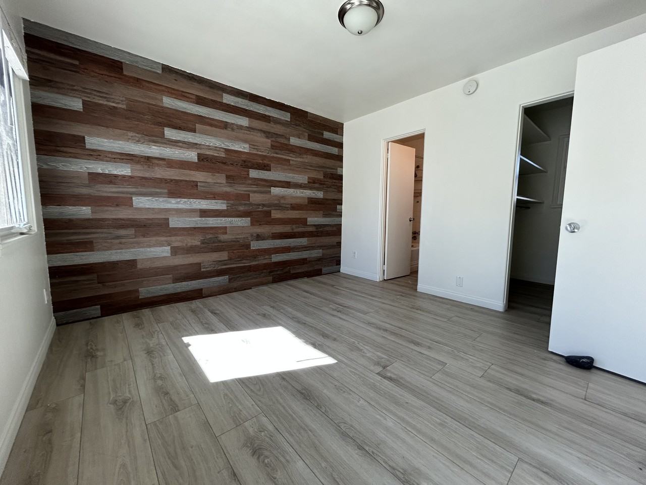 3466 West St #2 - Photo 3 of 20