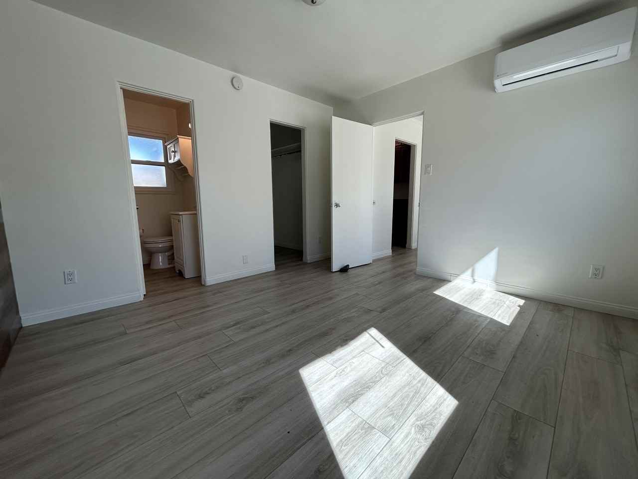 3466 West St #2 - Photo 4 of 20