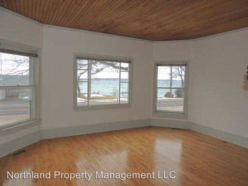 7002 Peninsula Dr - Photo 3 of 13