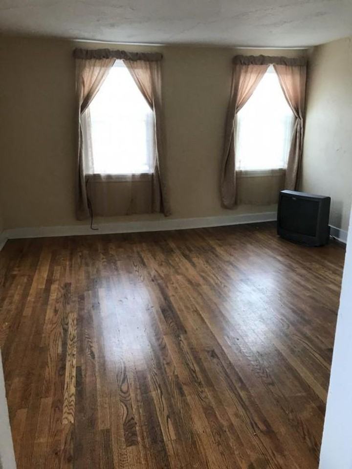 403 N Baltimore Ave #1 - Photo 7 of 7